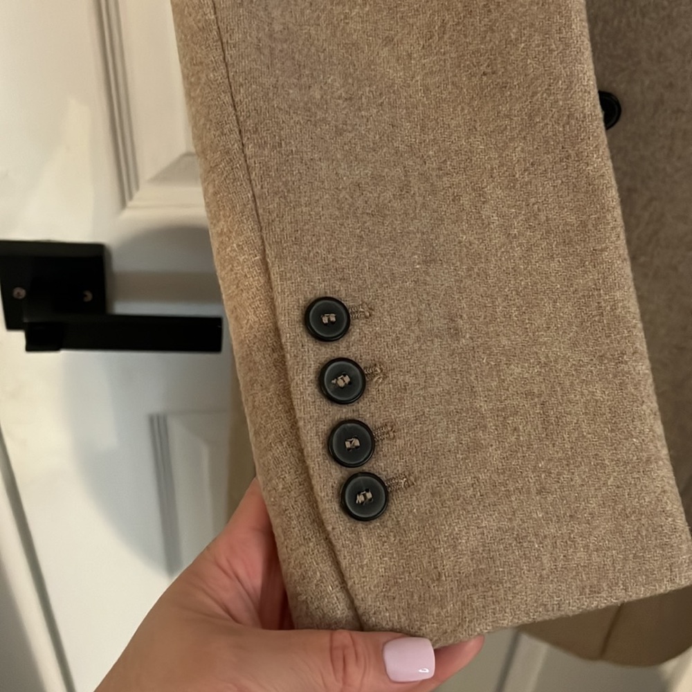 Zara Coat - Picture 4 of 8